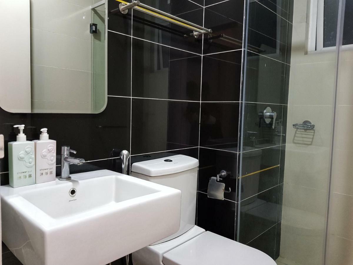 No.5 The Mint @ Puchong Center Near Ioi Mall Bagian luar foto